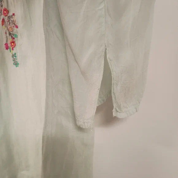 Johnny Was Floral Embroidered Blouse - Picture 8 of 14